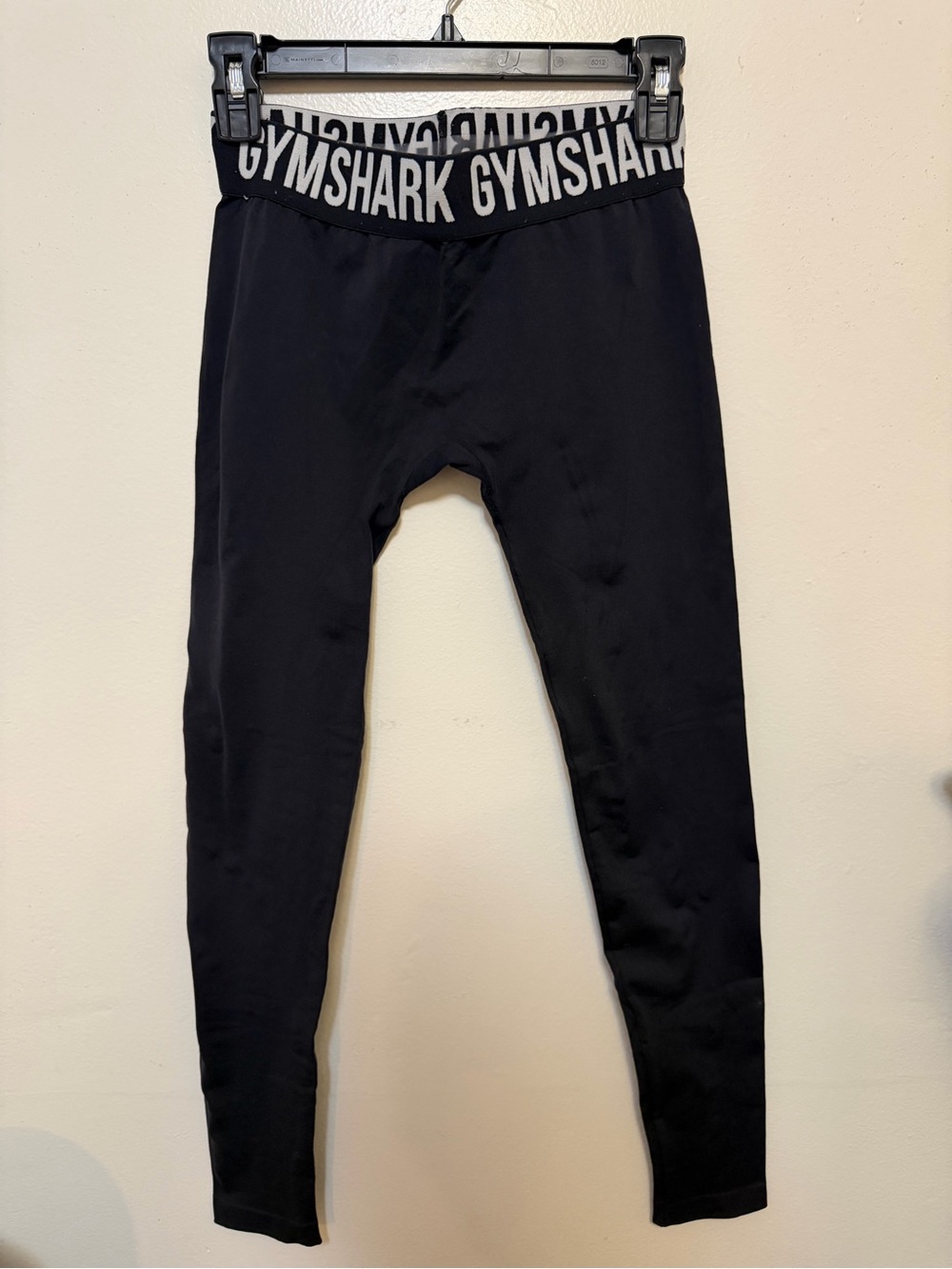 XS Gymshark Women’s Black Leggings with Logo Waistband
